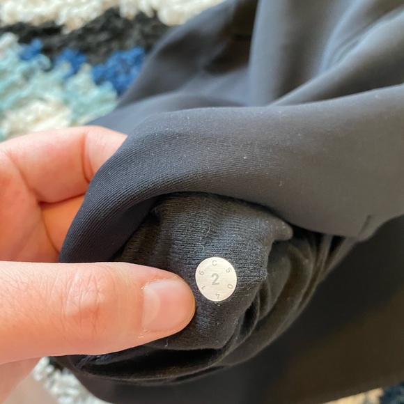 Lululemon jacket - Picture 3 of 4